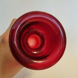 Bougeoir en verre d'art rouge
