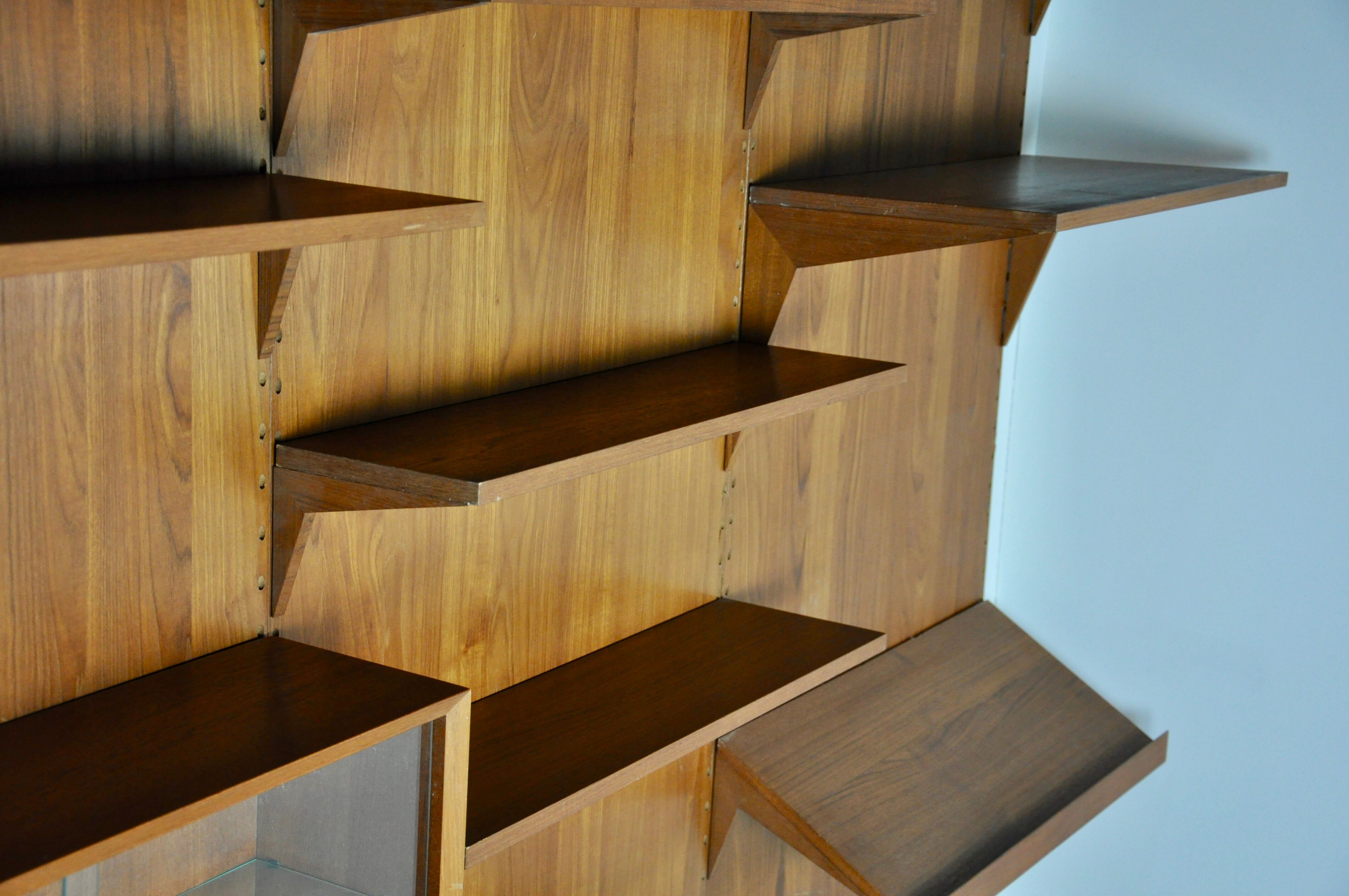 Wall unit Royal system by Poul Cadovuis 1960