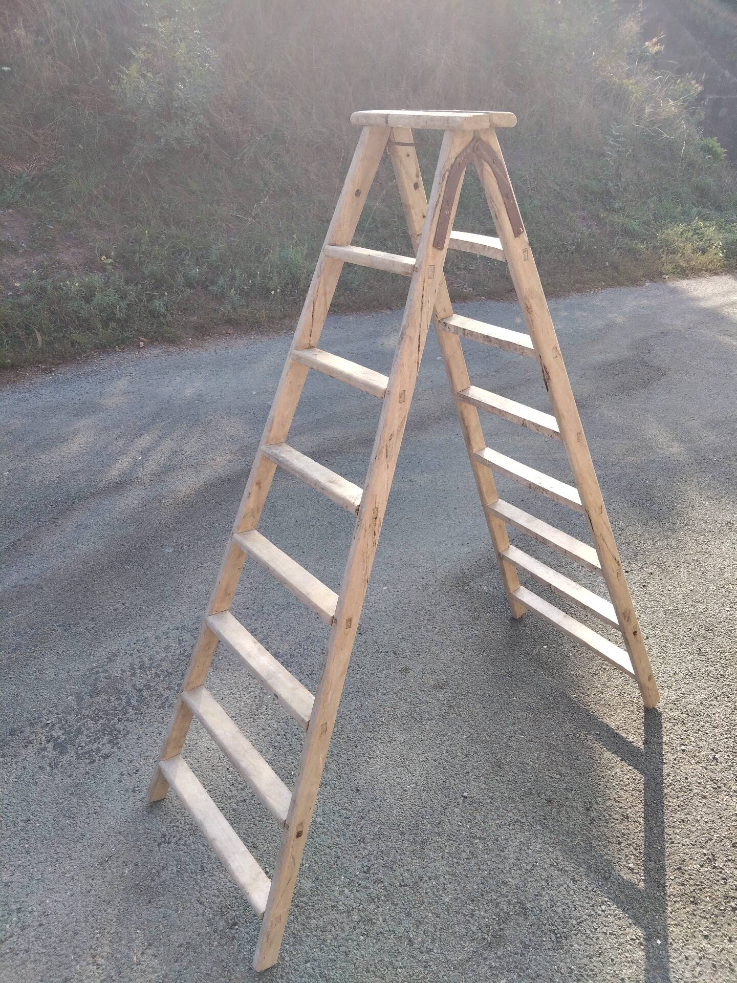 Workshop step stool in wood
