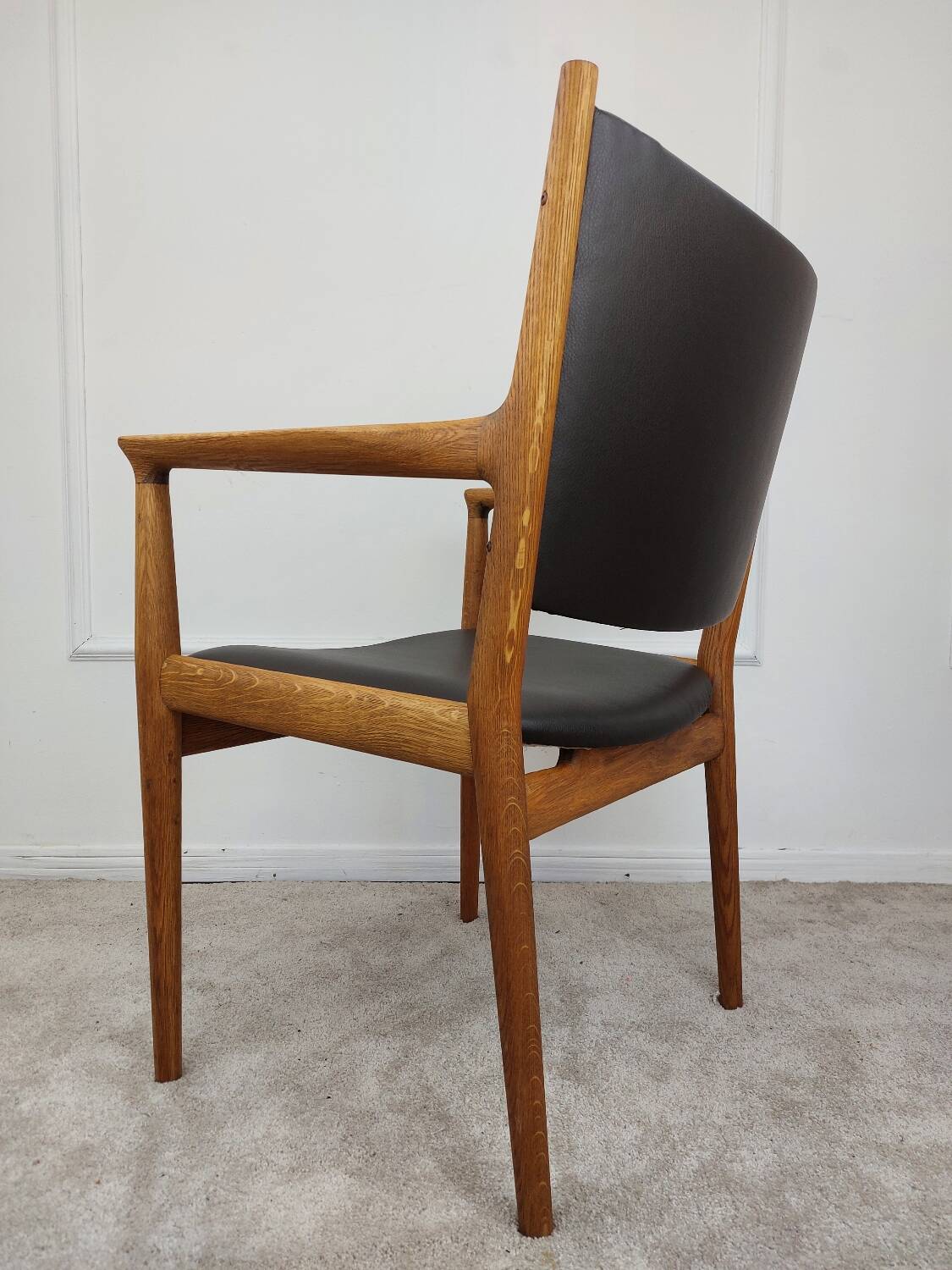 JH513 armchair by HJ Wegner for Johannes Andersen