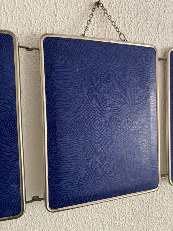 Miroir vintage 1960 triptyque barbier Mirbel simili lézard bleu Klein  - 27
