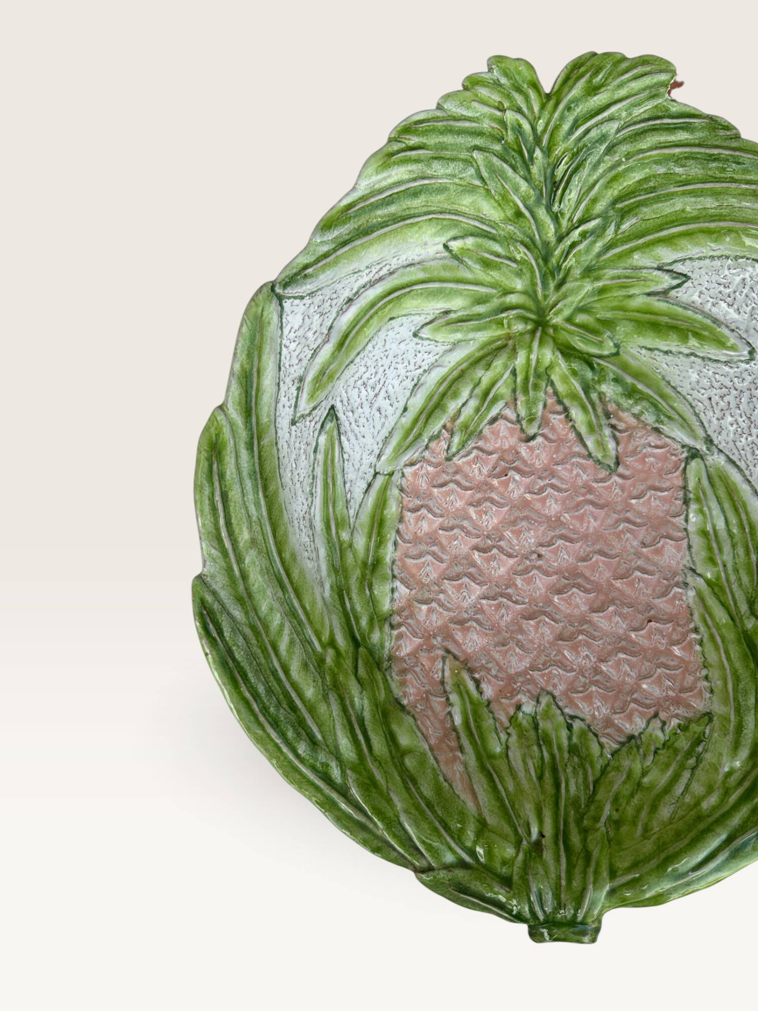 Plat ananas XXL en barbotine