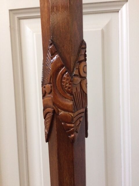 Sellette Art Deco in varnished wood