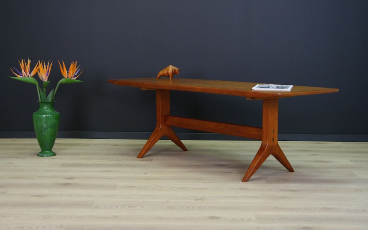 Classic teak coffee table danish design 60 70
