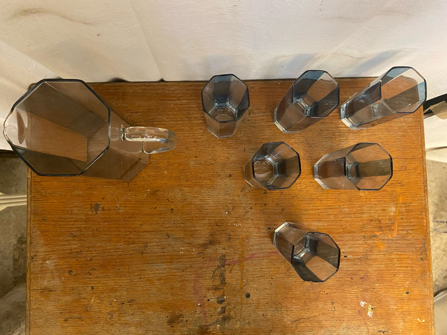 OCTIME Octagonal Orangeade Carafe with Molded Glass and 6 Wine Glasses