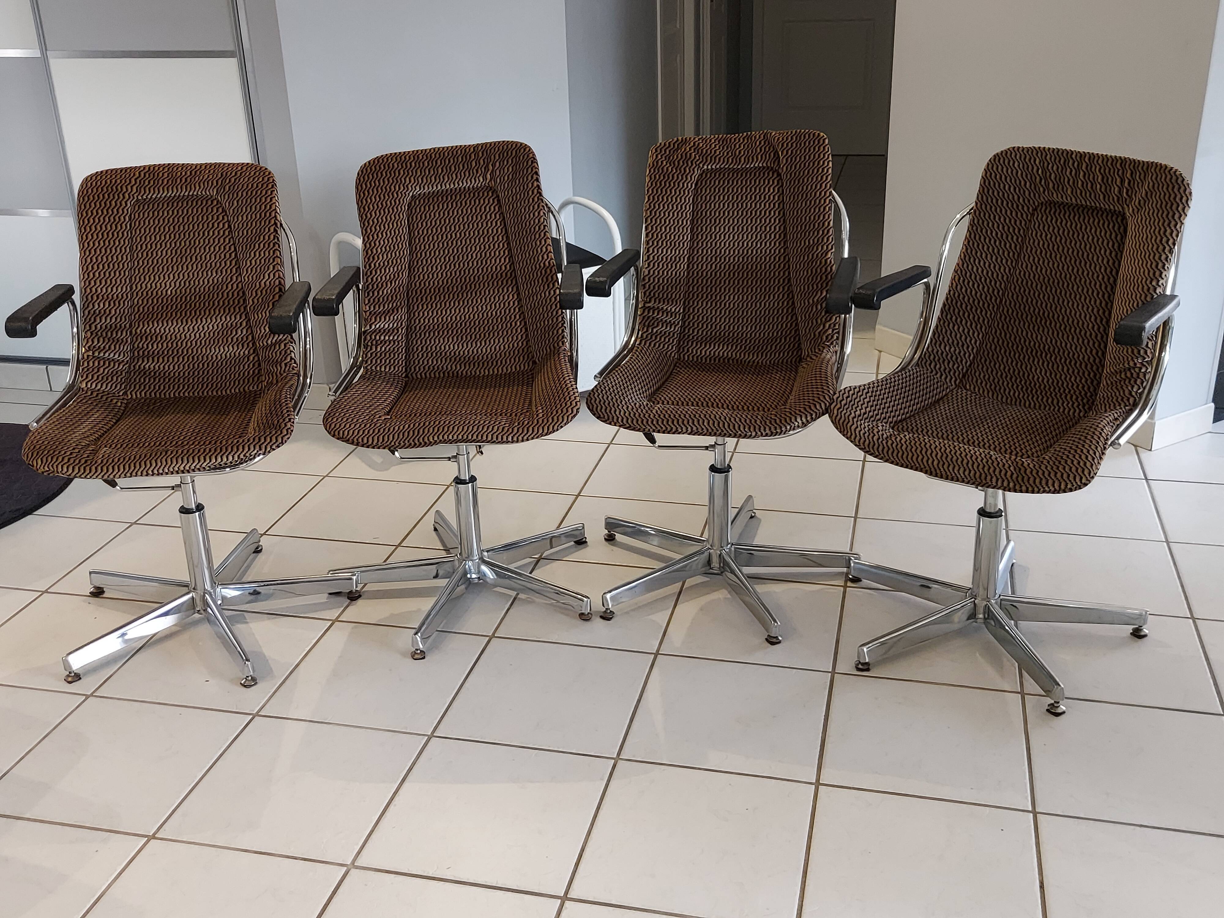 Suite of 4 chairs vintage armchairs 1970