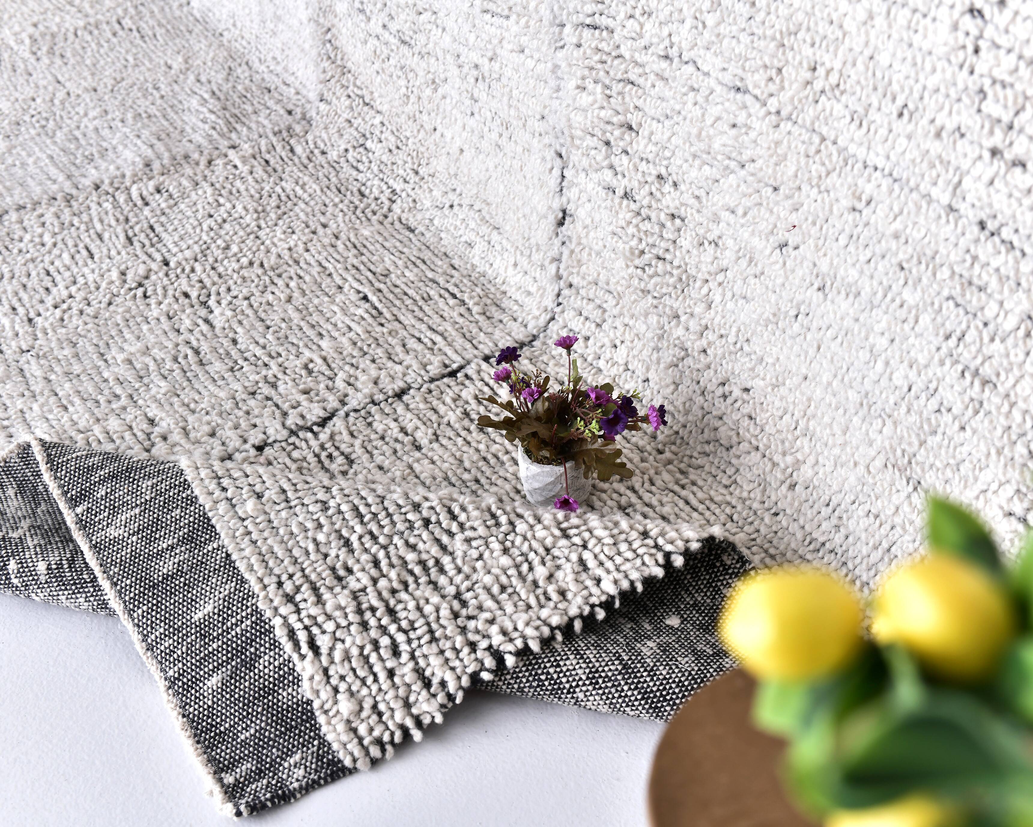 9x10 White Black %100 Wool Turkish Vintage Rug 277x296Cm