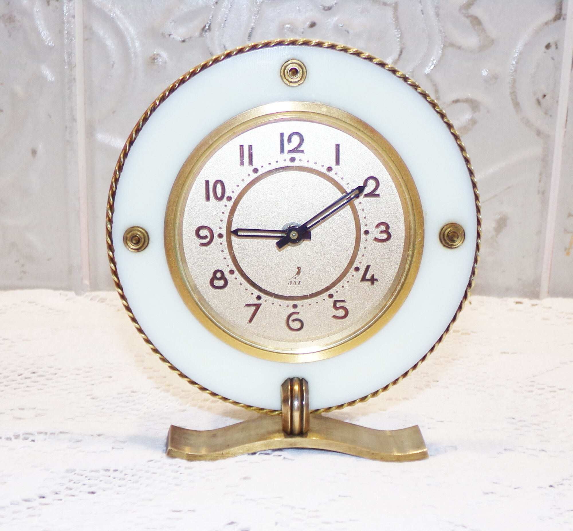 FRANCE 1950 - Charming little Vintage JAZ Alarm Clock - Torsic Cristaglas