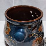 Ceramic pot