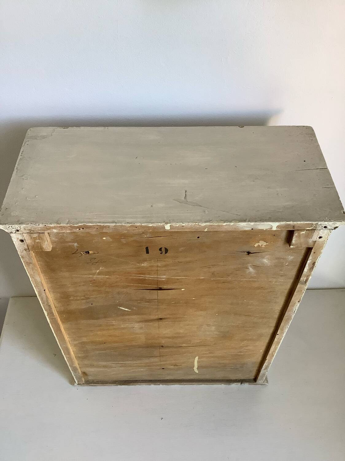 Medicine cabinet