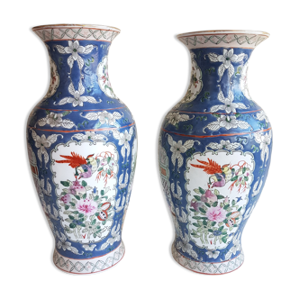 Pair of Kangxi Chinese vases