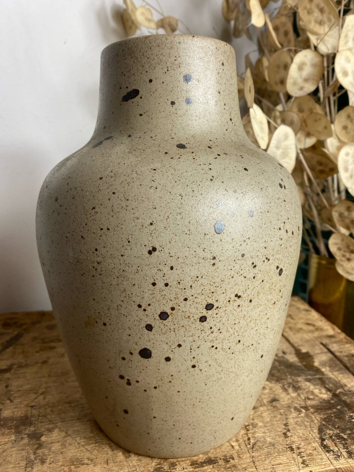 Pyrite stone vase from Annon clay
