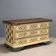 Commode baroque bergamasque ancienne, début XVIIIe siècle