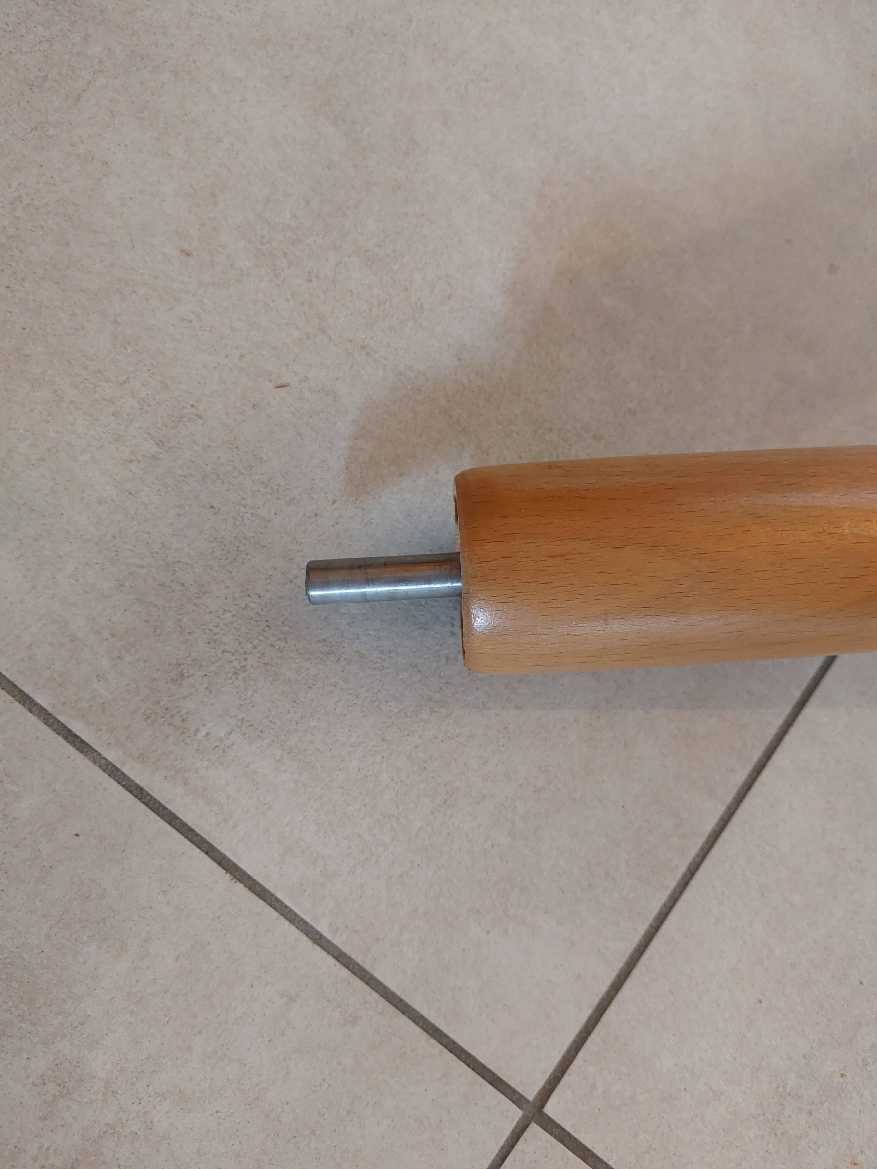 portemanteau perroquet, bois massif clair