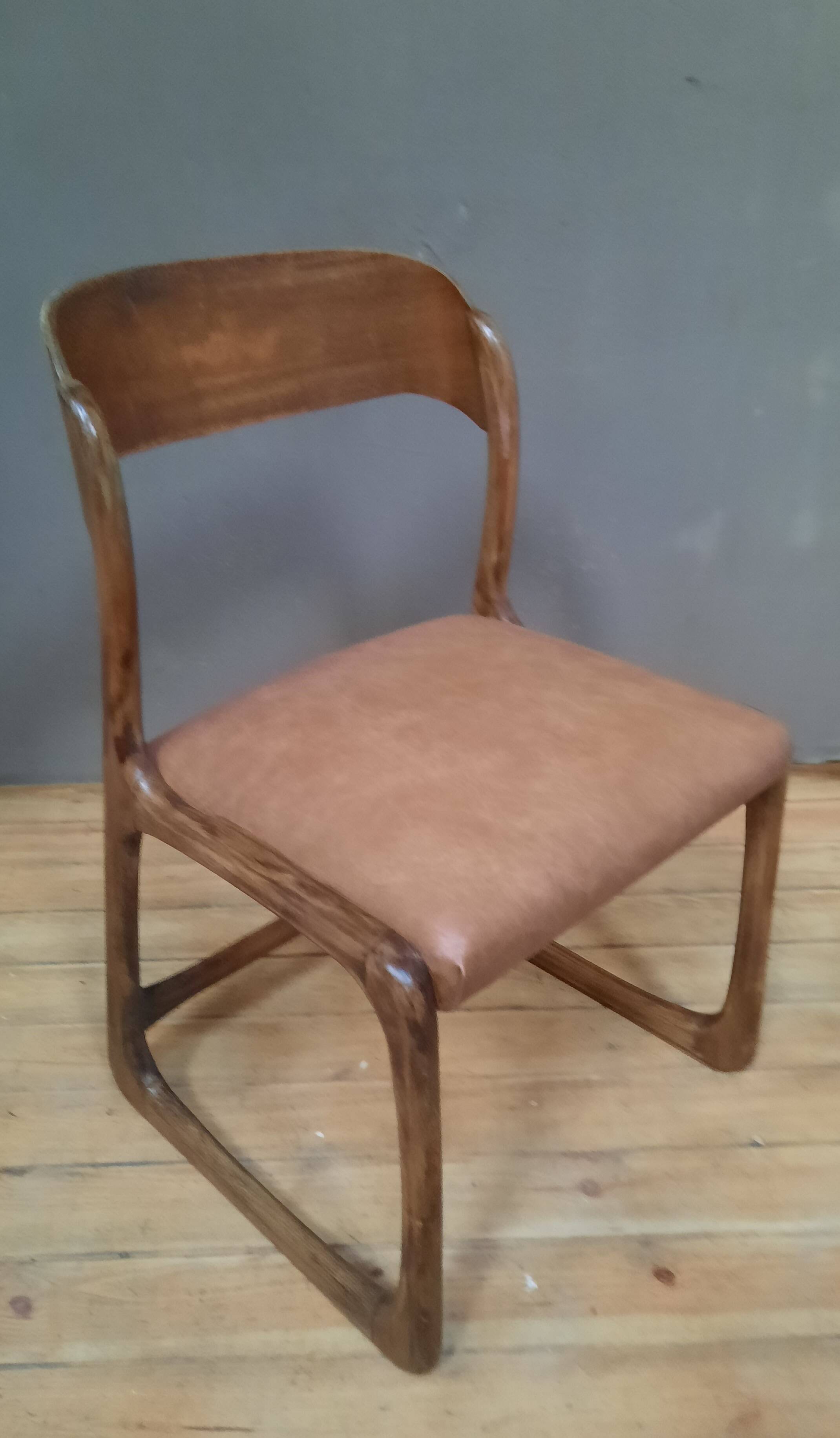 Chaise "traineau"