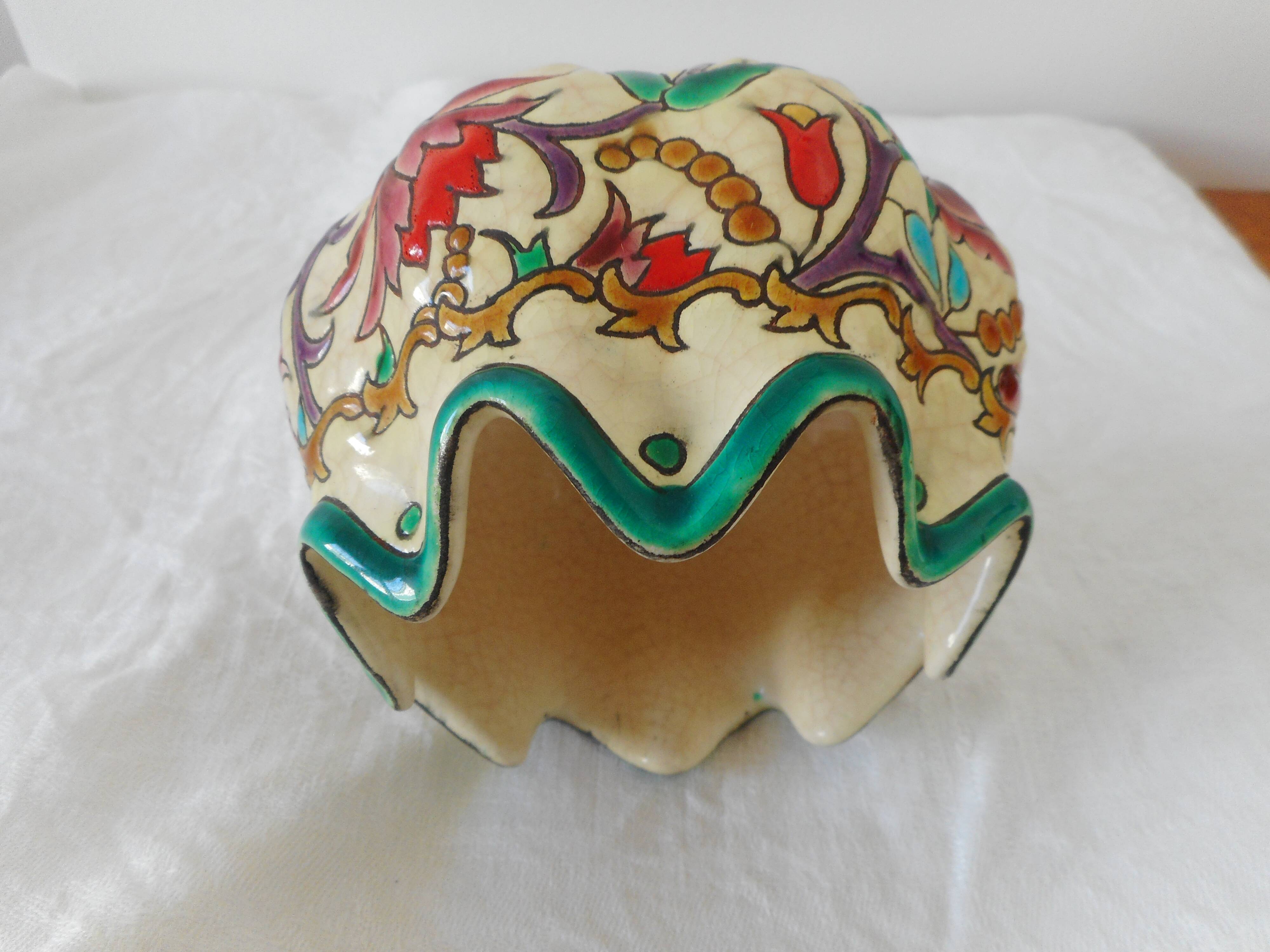 Longwy earthenware pocket tray