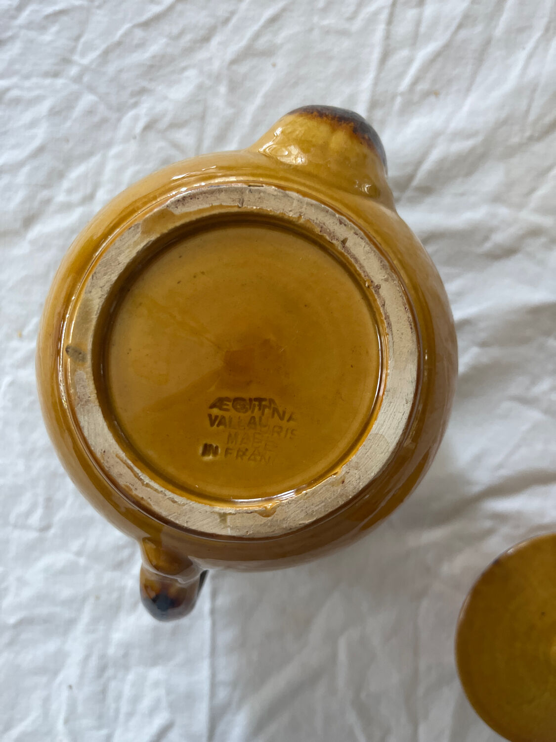 Ceramic teapot Aegita Vallauris