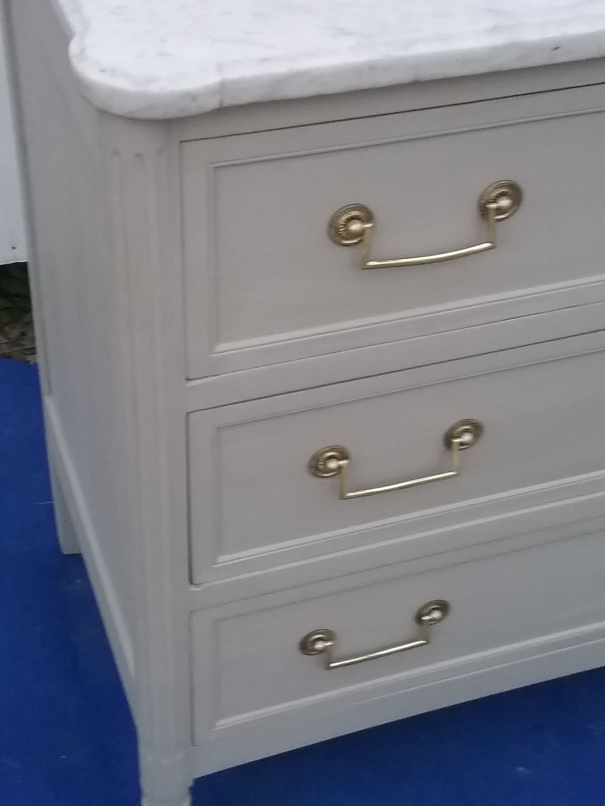 Commode style L XVI white marble