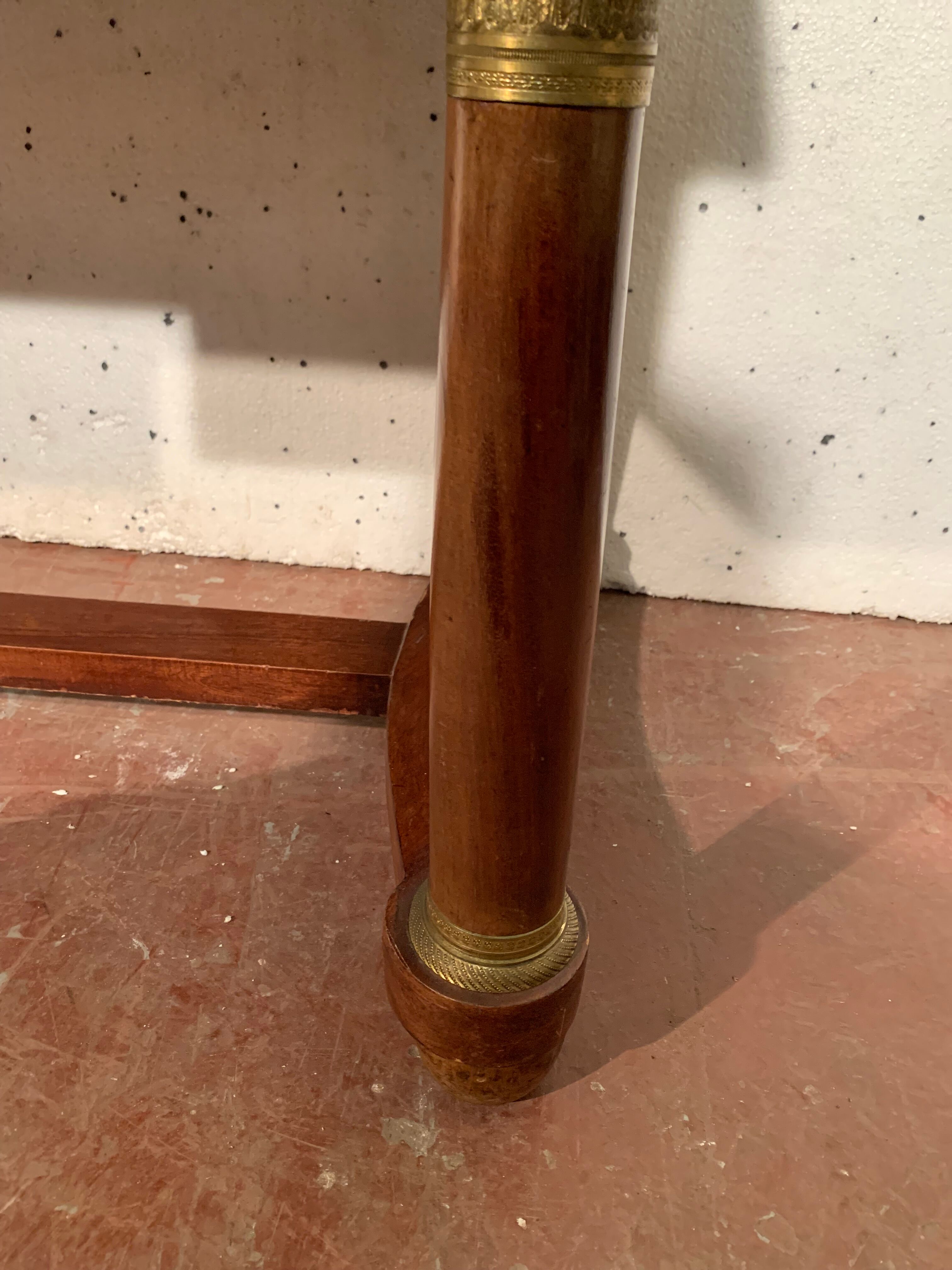 Empire style desk in mahogany and XX century veneer