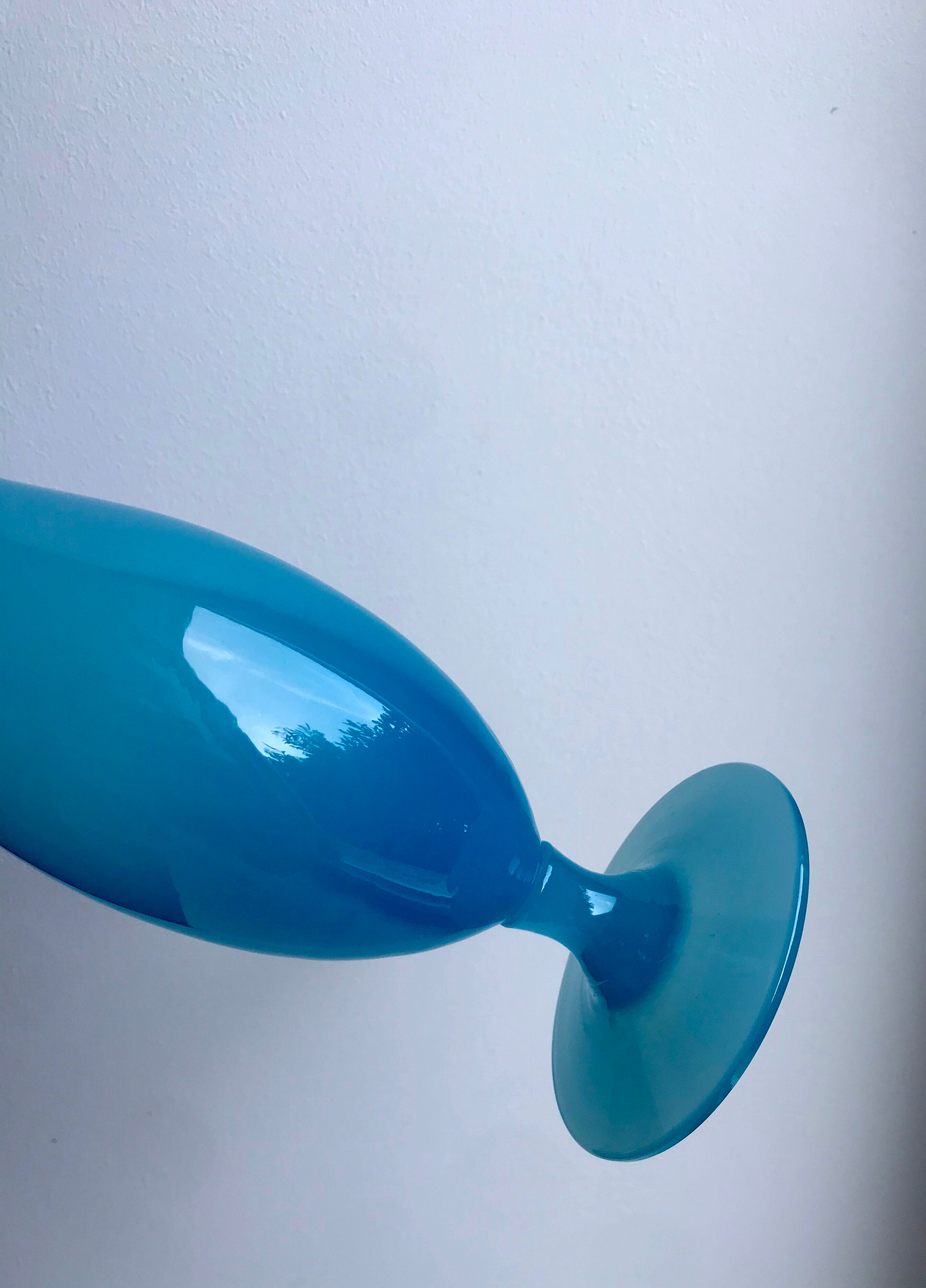 soliflore in blue opaline 60s