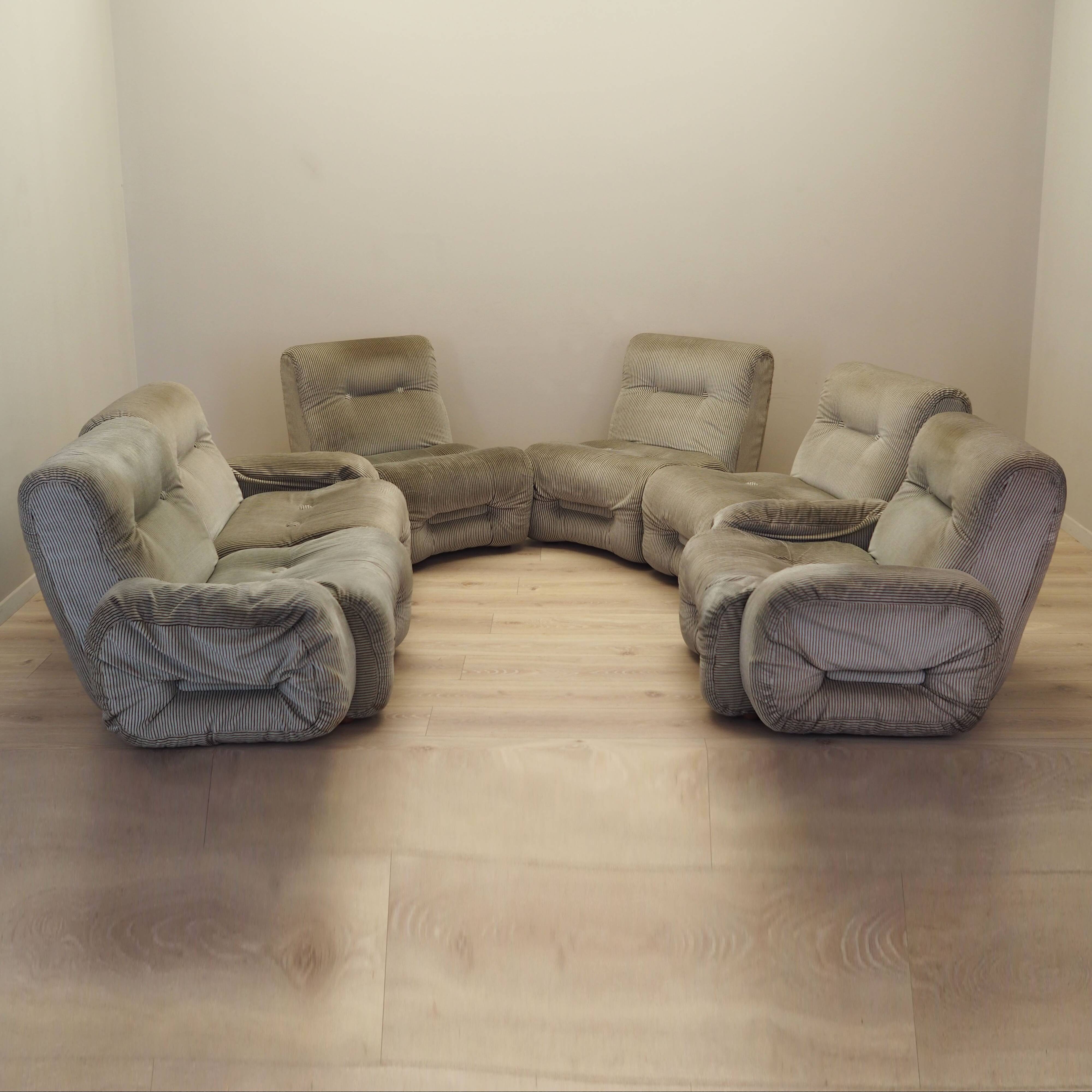Modular sofa, Italian design, 1960s, production: Italy