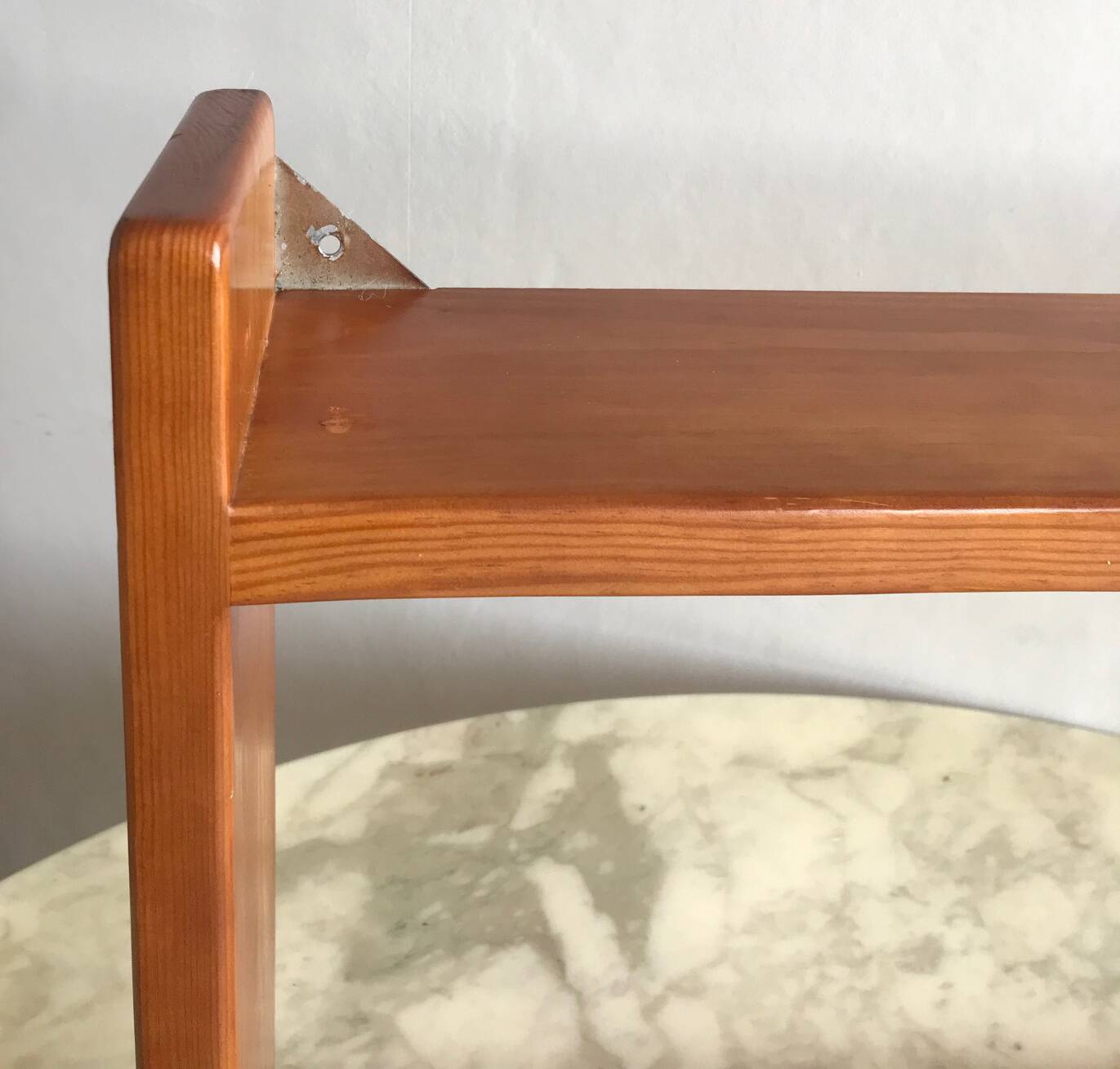 Wall shelf in elm, 1980s