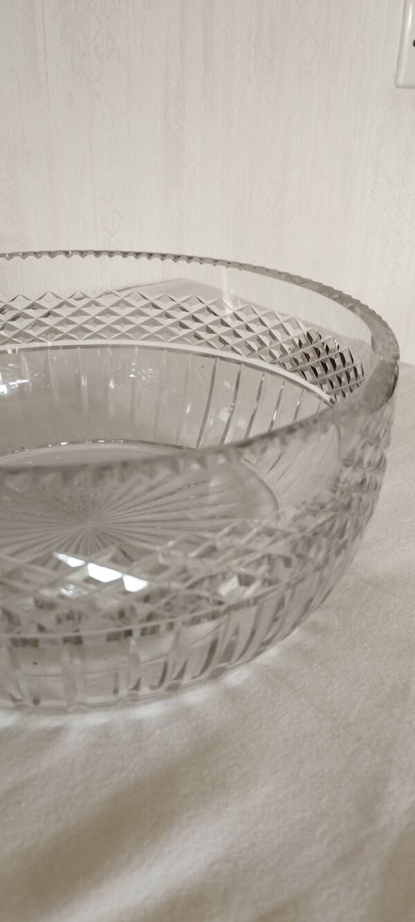 Coupe ronde en cristal de Saint-Louis