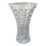 Large Tulipier Vase in cut Bohemian crystal. Star/diamond patterns. High 26 cm