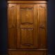 Armoire bonnetière ancienne en merisier et marquéterie – Style Louis XIV