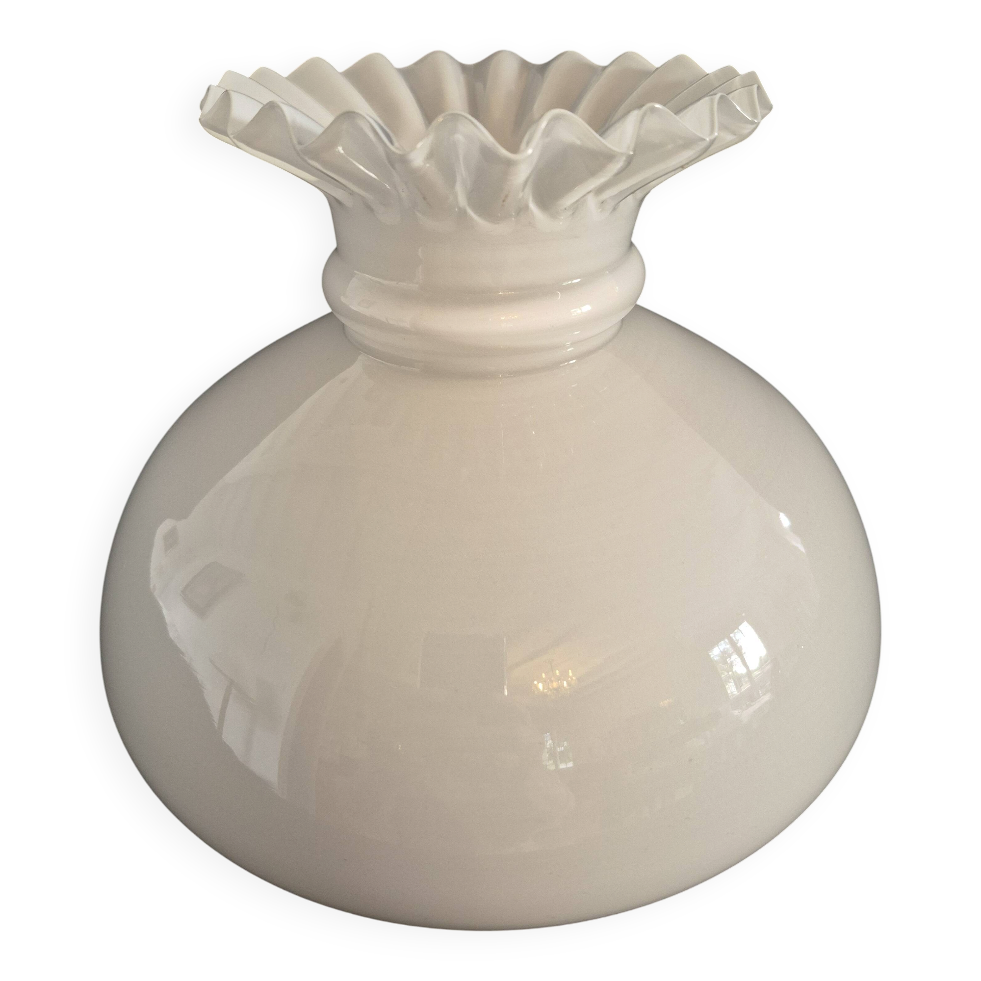 Antique lampshade in white opaline, with a beautifully pronounced scalloped neck.