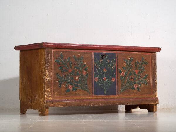 Antique wedding chest with polychrome floral motifs (circa 1860) #104