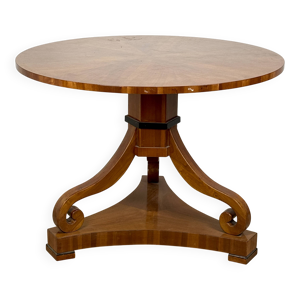 Table ronde style Biedermeier