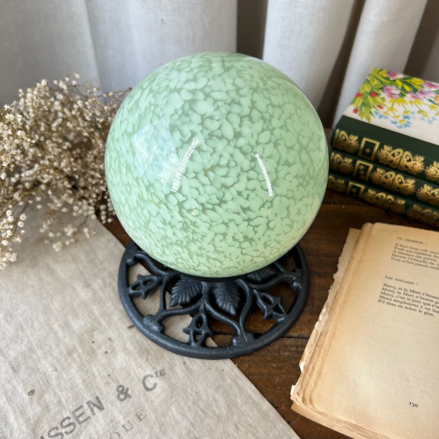 Table lamp "The Green Moon"