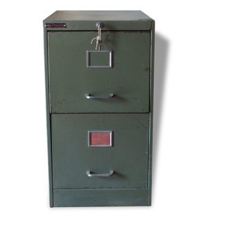 Industrial storage cabinet