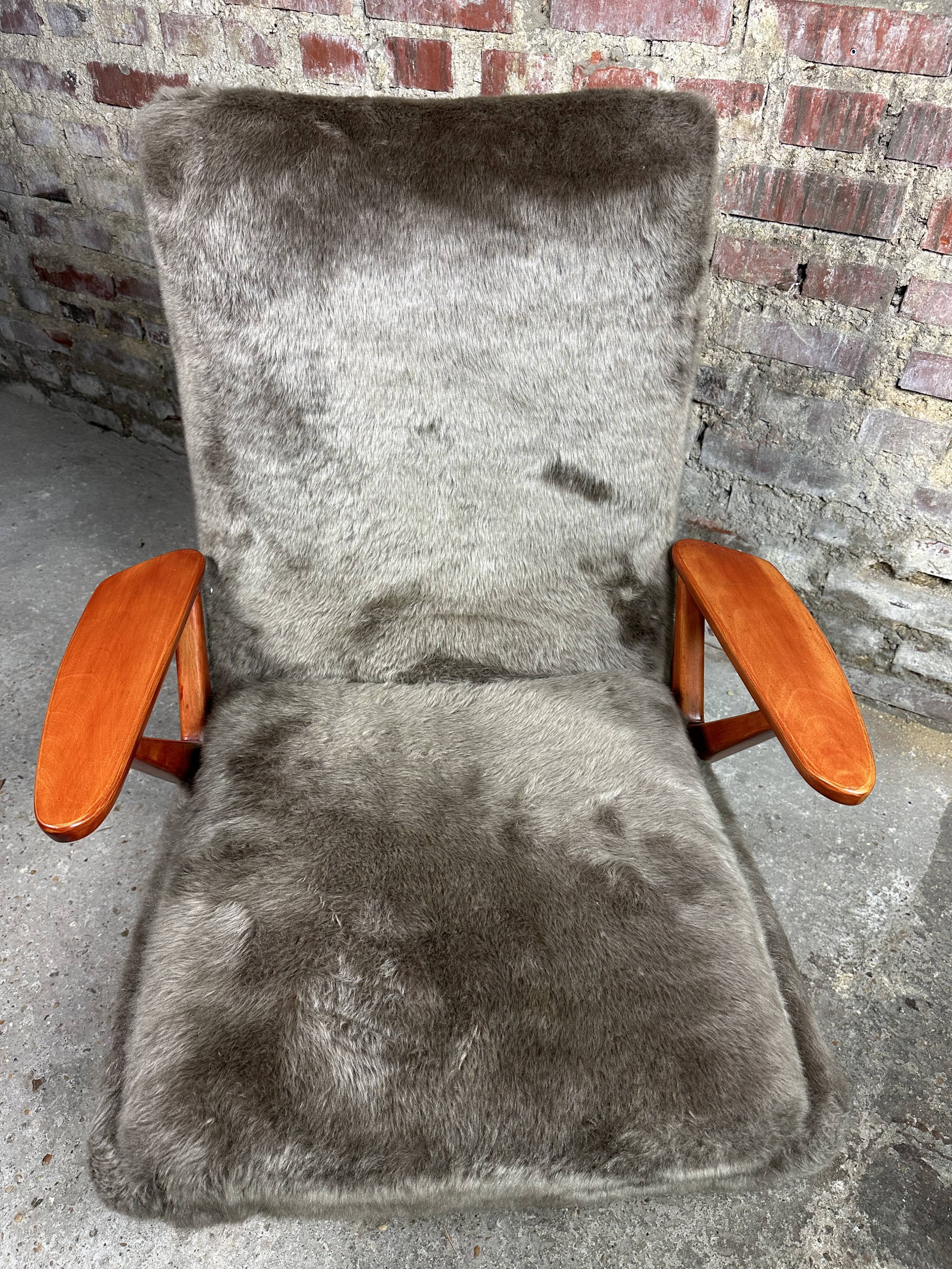 Vintage Scandinavian armchair 50'S in dyed beech and plush fabrics