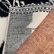 Handmade Beni Mrirt rug, size 160 x 250 cm