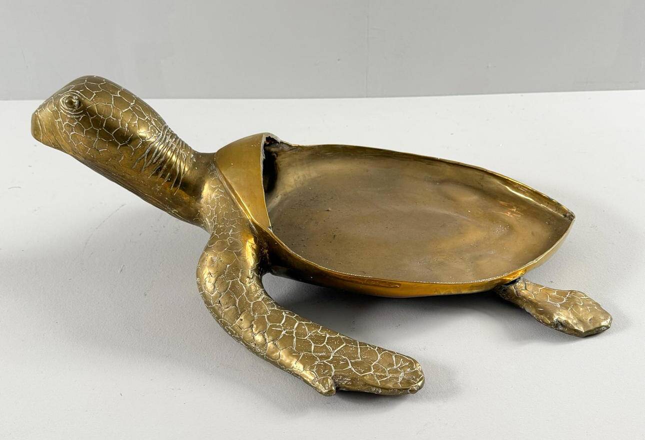 Hollywood Regency, brass turtle sculpture/box, France, 1970s