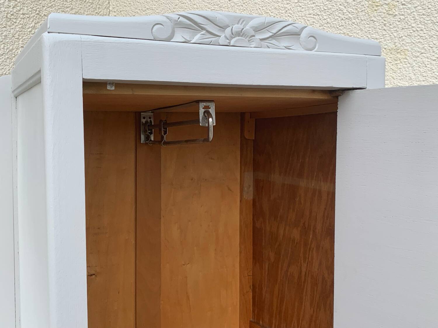 Asymmetrical Parisian Art Deco wardrobe 1930