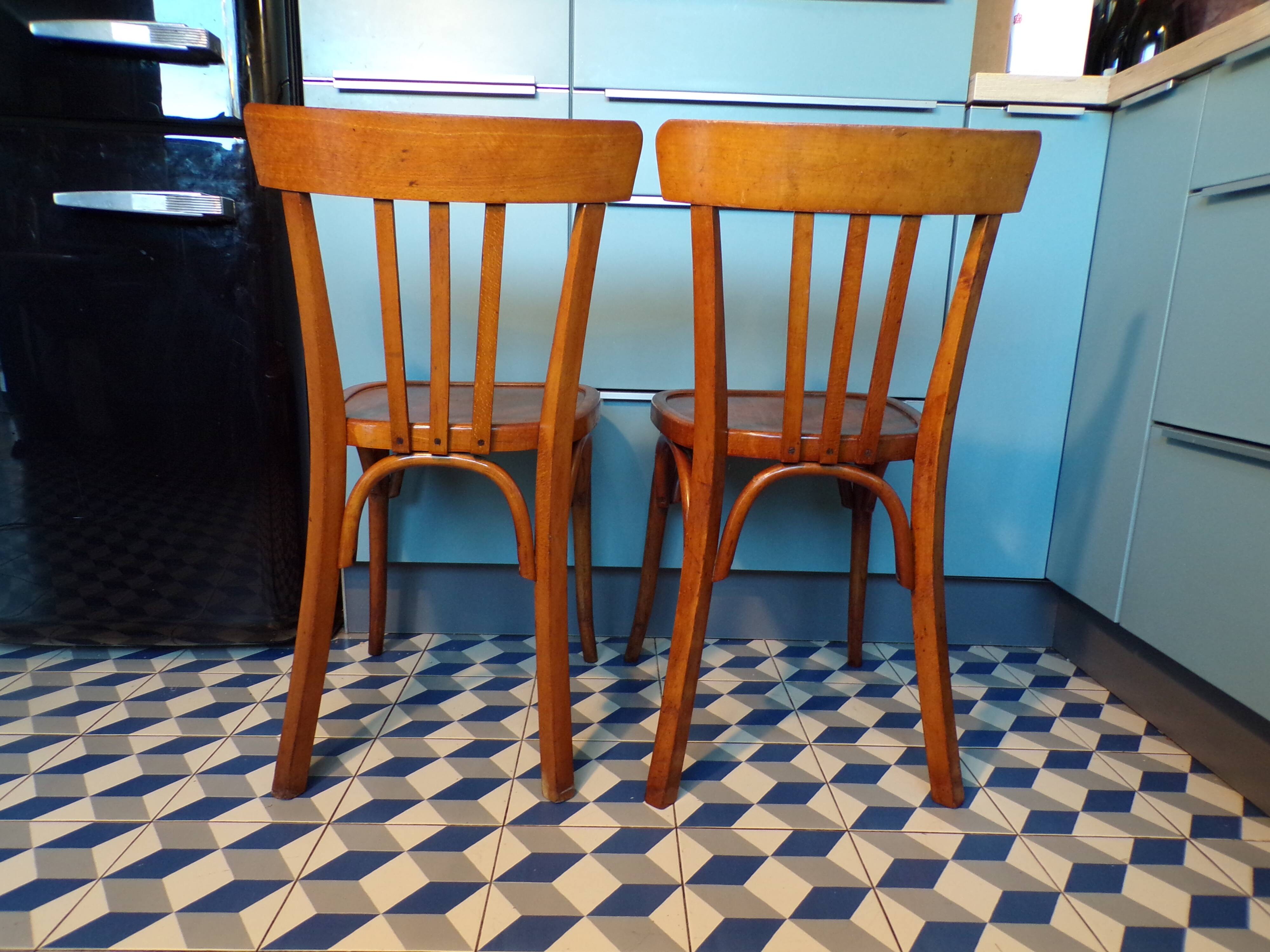 Paire de chaises de bistrot vintage