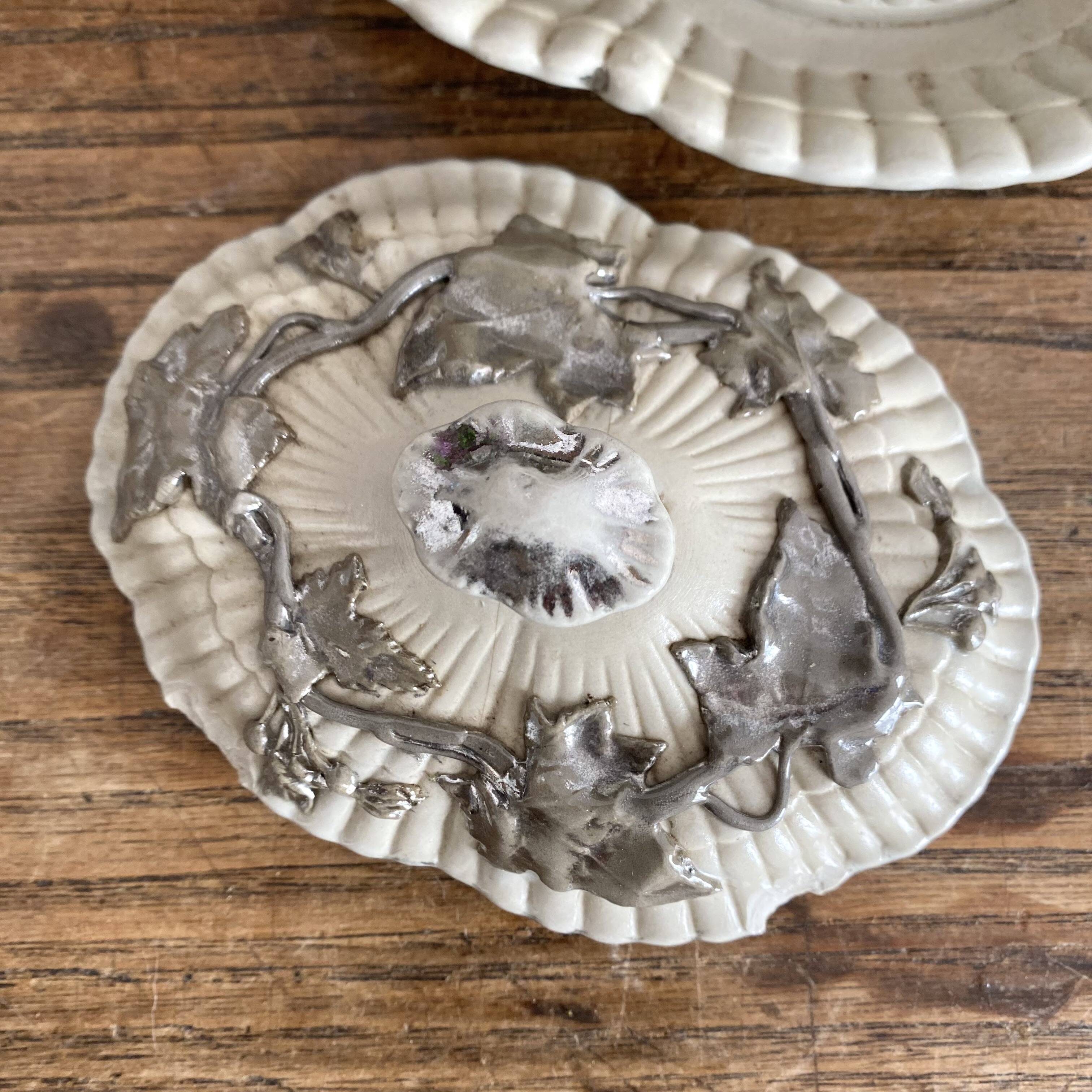 Antique Villeroy & Boch butter or sugar dish, late 19th century