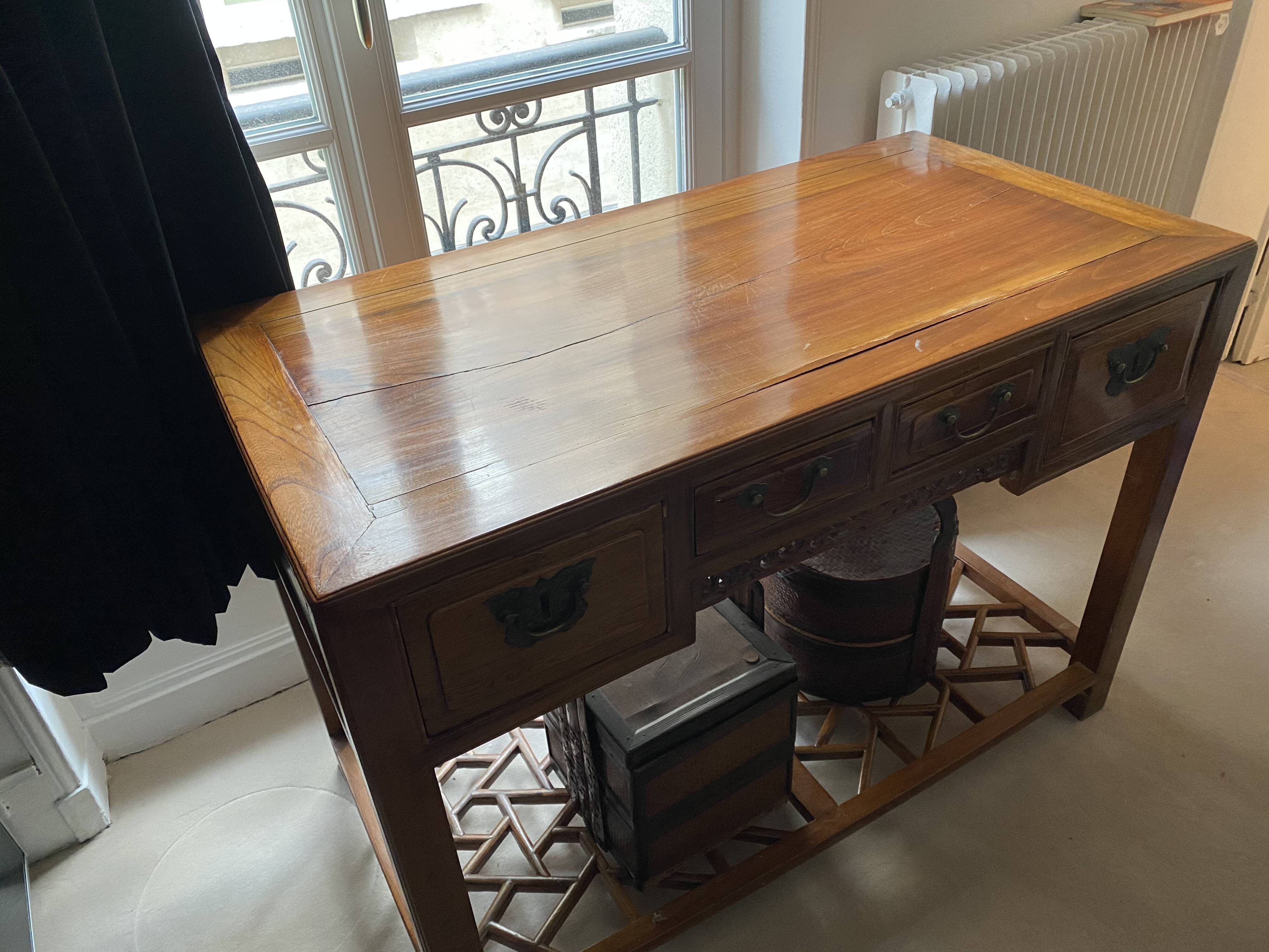 Desk chinois