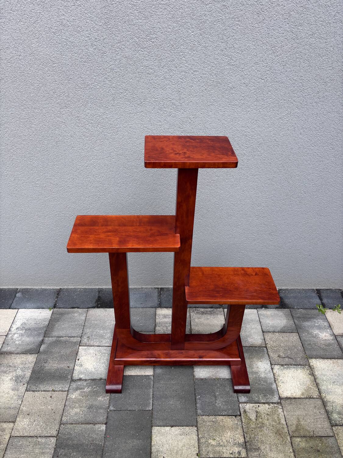 Art deco flower stand