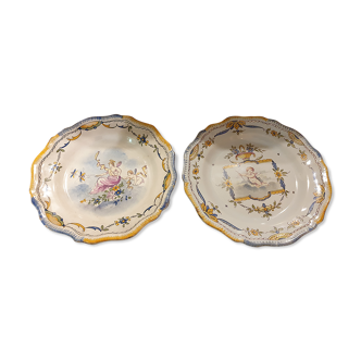 Pair of Moustier plates