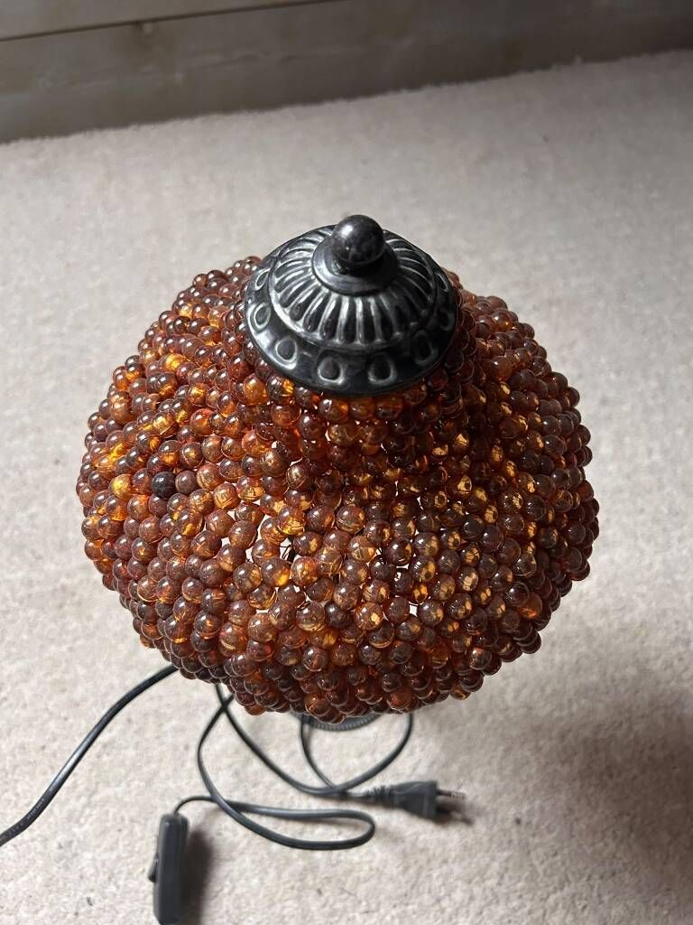 Vintage lamp with beaded shade - Oriental/Bohemian chic style -