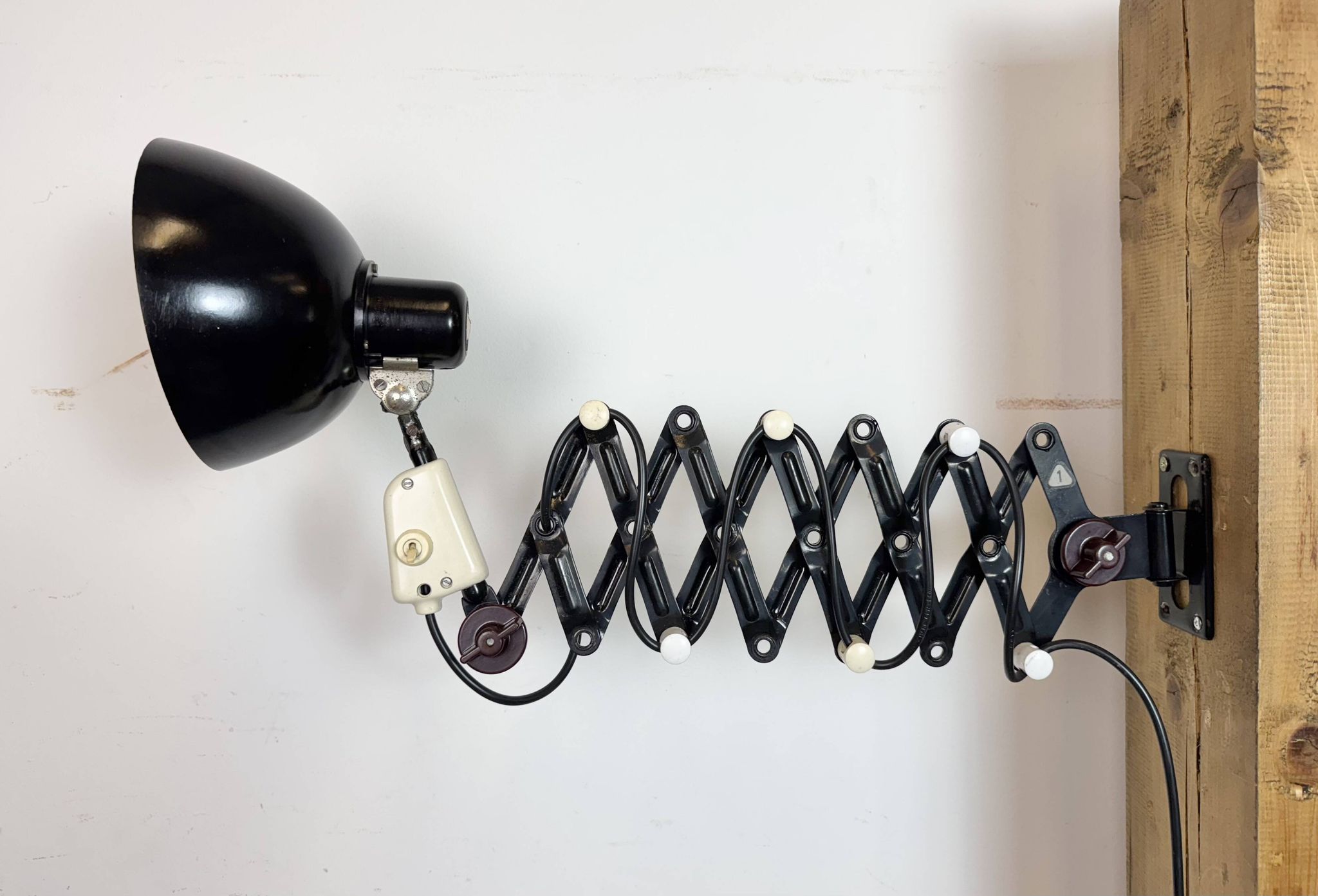 Industrial East German Scissor Lamp from VEB Zweckleuchtenbau Dresden, 1960