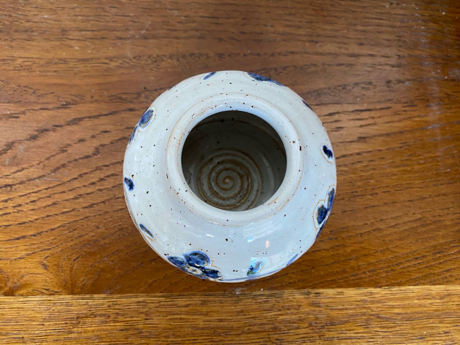 Antique White Ceramic Ball Vase Chiseled Decor Blue Flowers Vintage