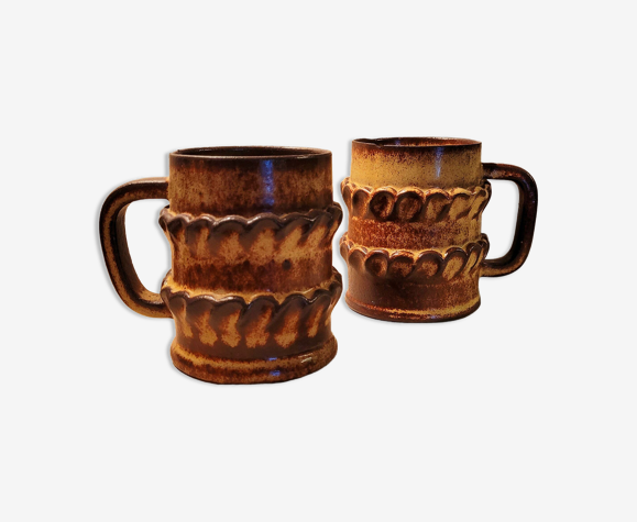 Anciennes tasses mugs ou chopes vintage céramique Accolay années 50 60