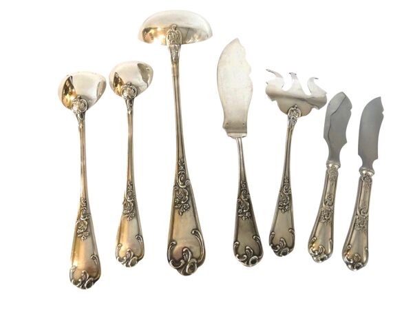 Ménagère en métal argenté - 103 pièces