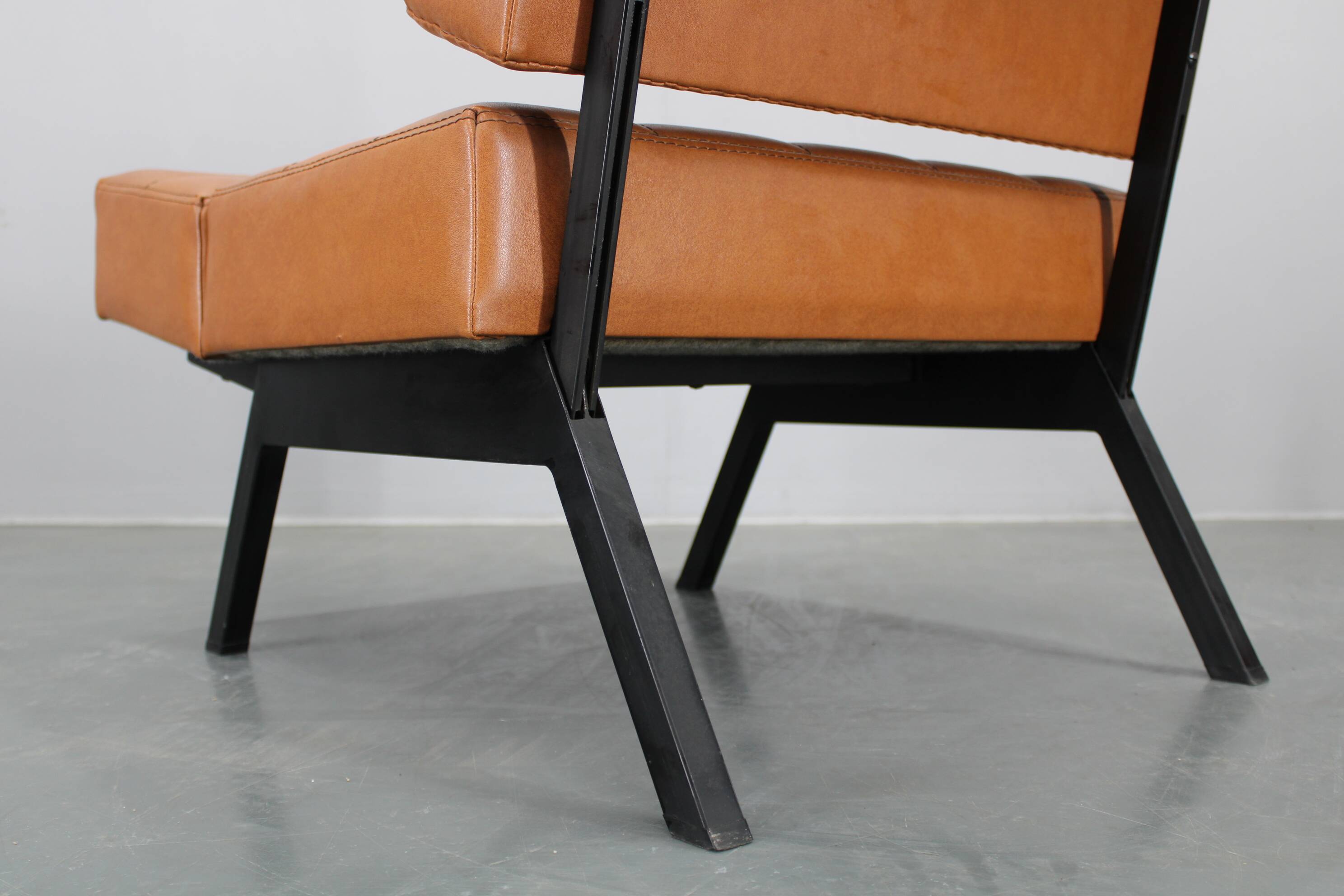 1970s Brevetti IPE Set Of Three RARE Convertible Lounge Chairs, Italy