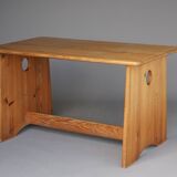 Table en pin suédois par Gilbert Marklund pour Furusnickarn Ab, années 1960